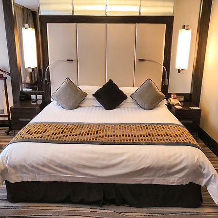 Grand Soluxe Zhongyou Hotel Shanghai Extérieur photo