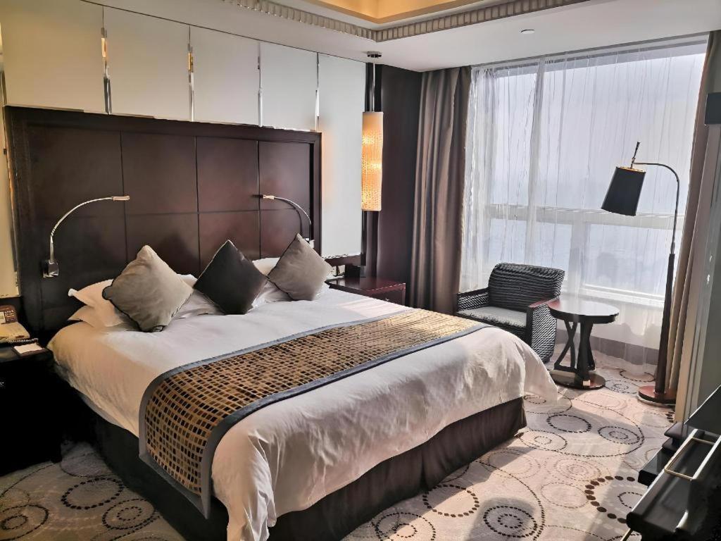 Grand Soluxe Zhongyou Hotel Shanghai Extérieur photo