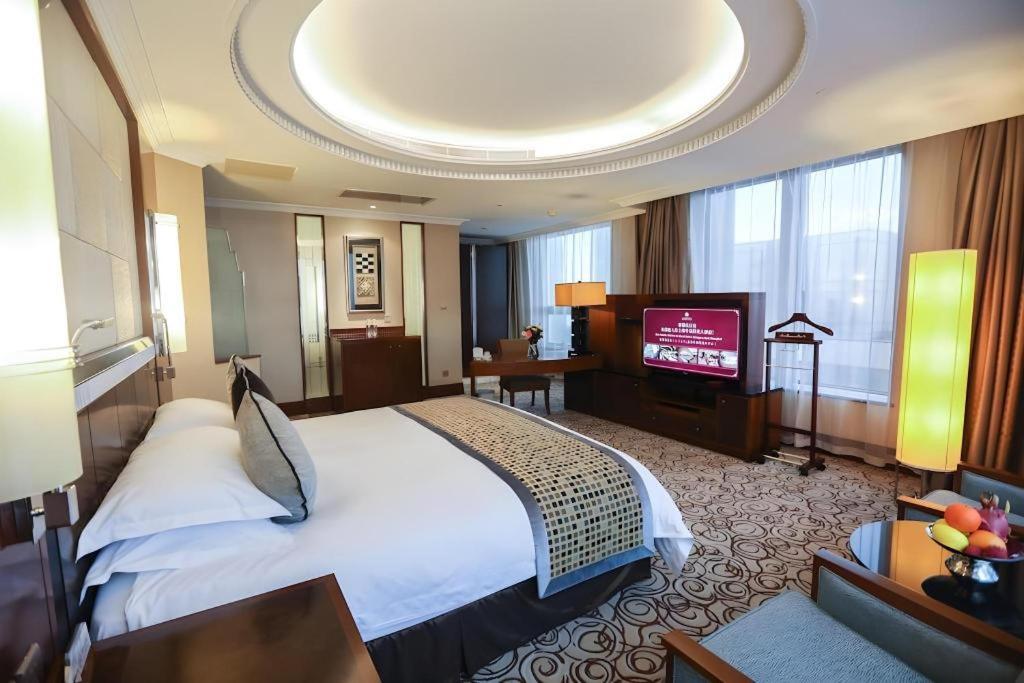 Grand Soluxe Zhongyou Hotel Shanghai Extérieur photo