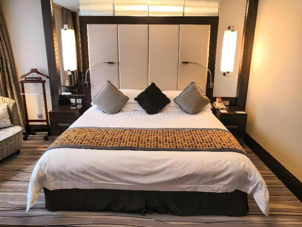 Grand Soluxe Zhongyou Hotel Shanghai Extérieur photo