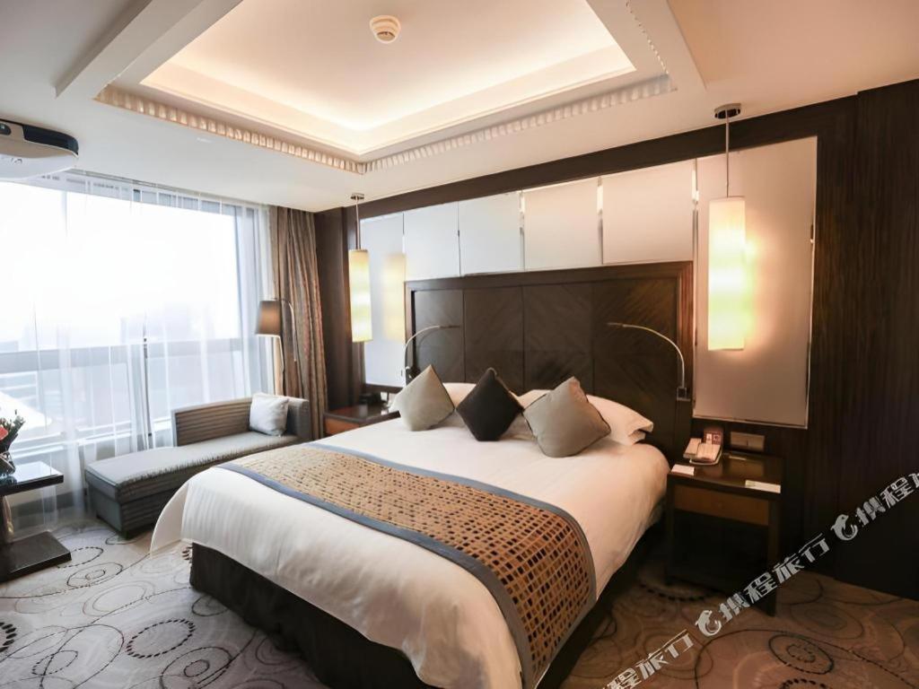 Grand Soluxe Zhongyou Hotel Shanghai Extérieur photo