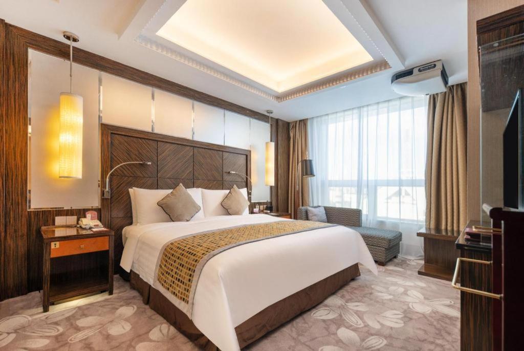 Grand Soluxe Zhongyou Hotel Shanghai Extérieur photo