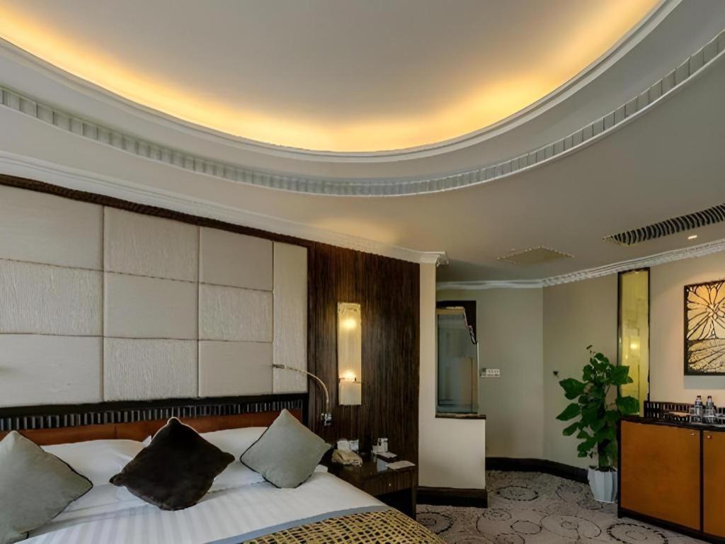 Grand Soluxe Zhongyou Hotel Shanghai Extérieur photo
