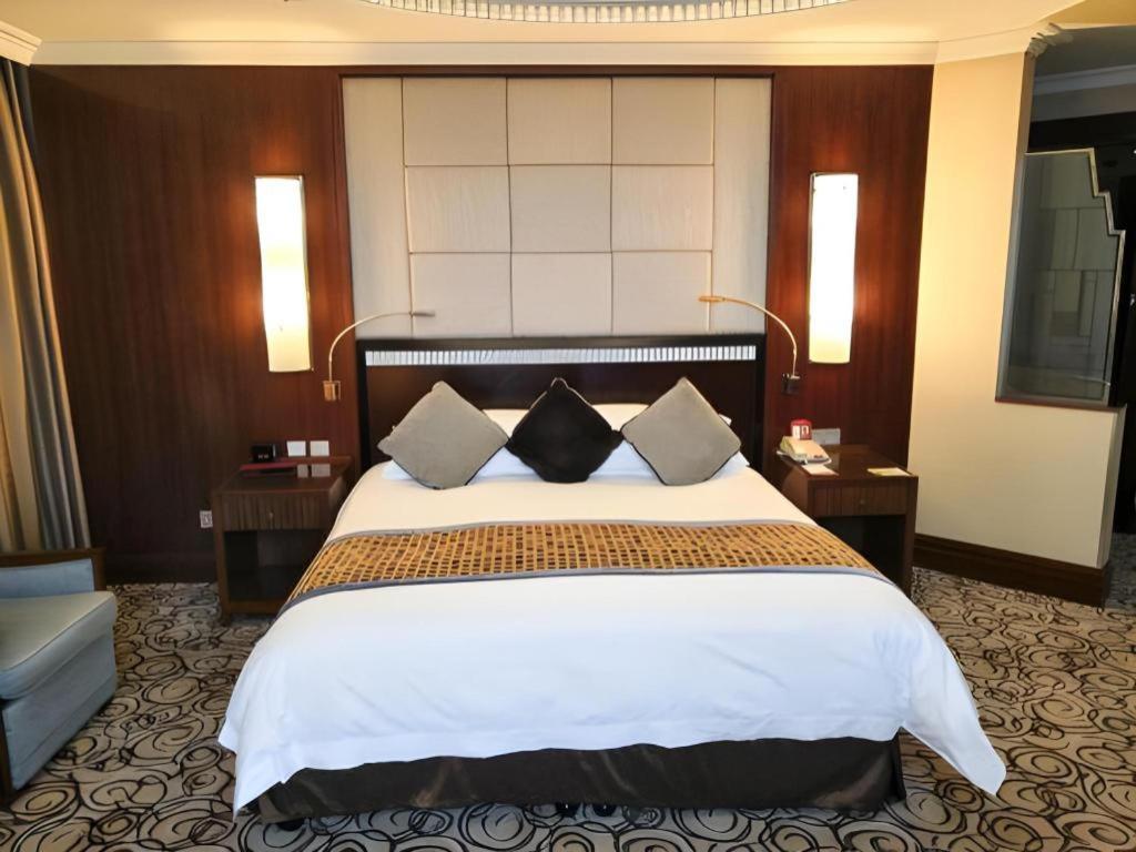 Grand Soluxe Zhongyou Hotel Shanghai Extérieur photo