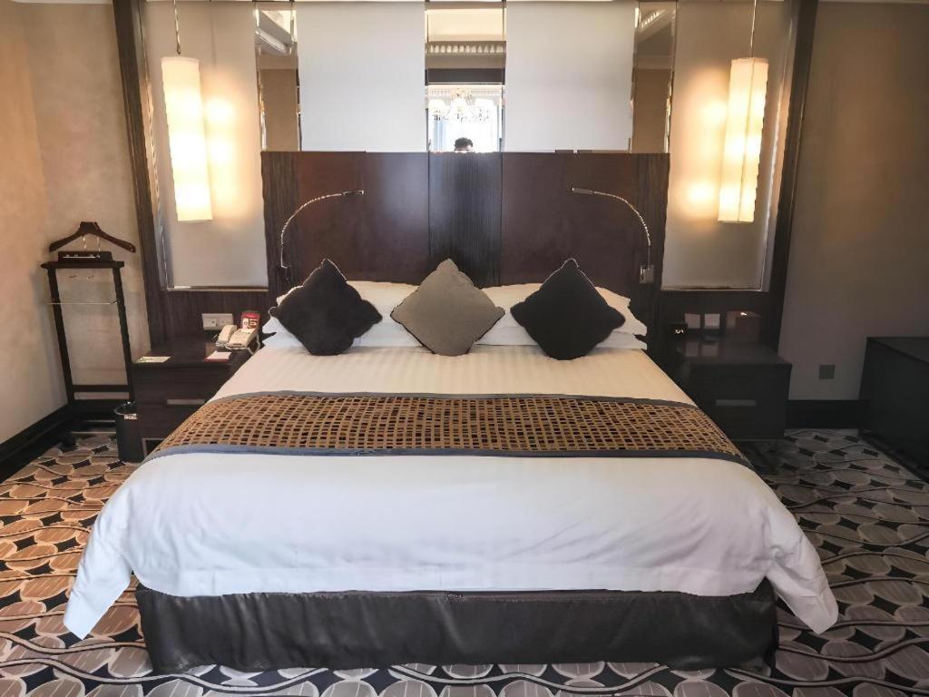 Grand Soluxe Zhongyou Hotel Shanghai Extérieur photo