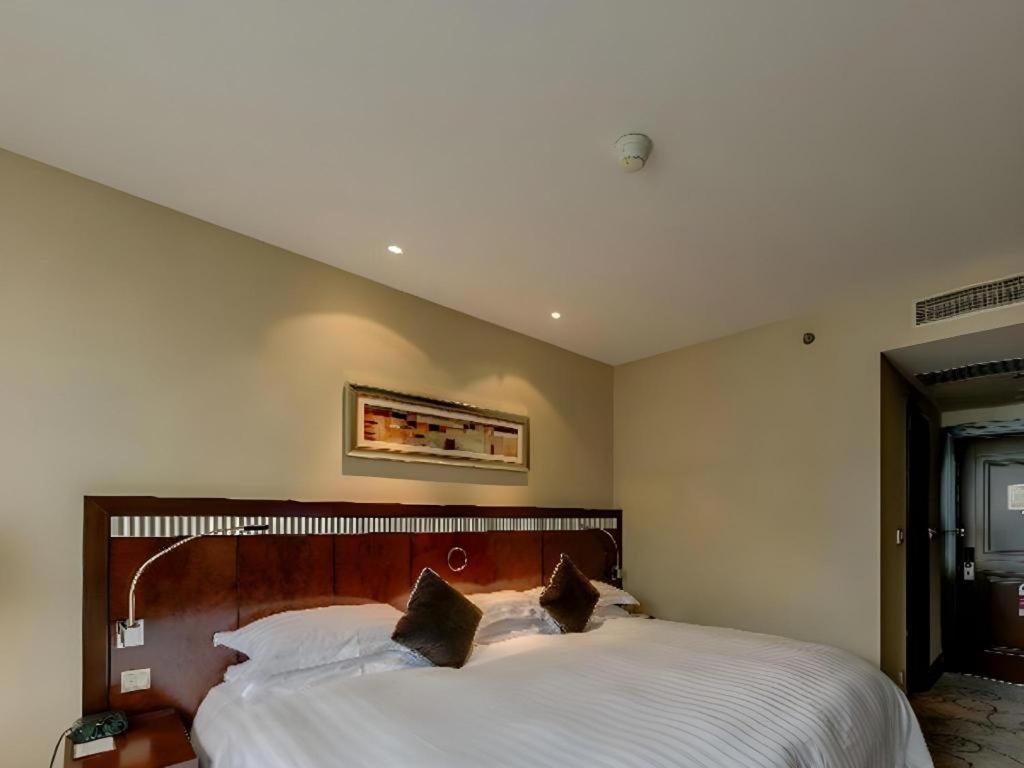 Grand Soluxe Zhongyou Hotel Shanghai Extérieur photo